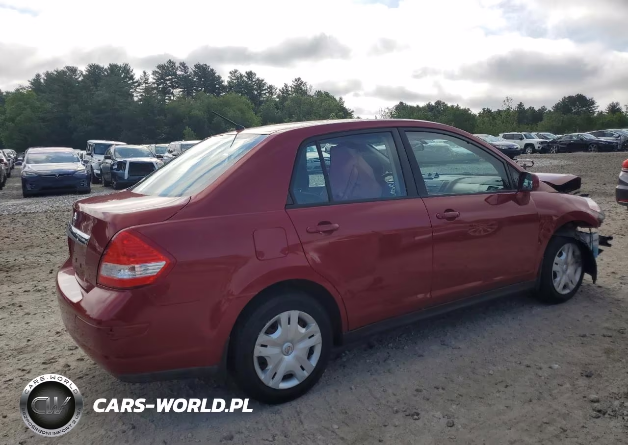 2011 Nissan Versa S VIN:3N1BC1AP8BL426111 - 3
