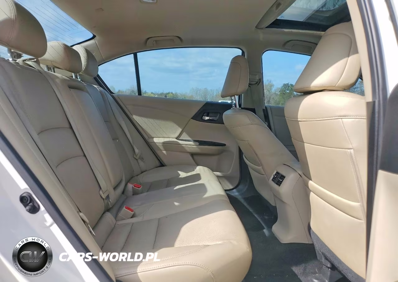 2017 Honda Accord Touring VIN:1HGCR3F97HA012258 - 10