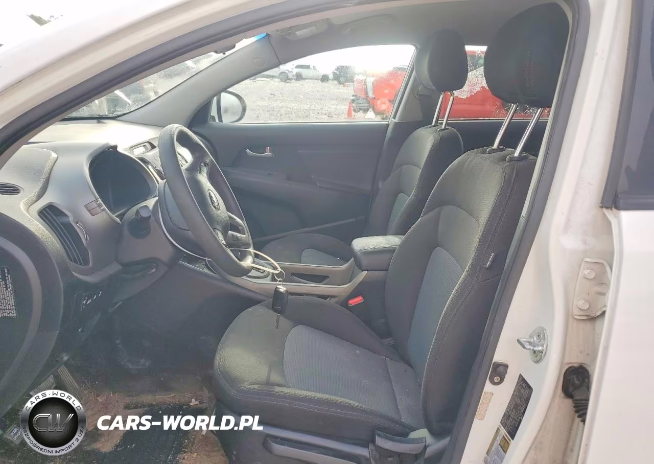 2014 Kia Sportage Lx VIN:KNDPB3AC4E7664352 - 7