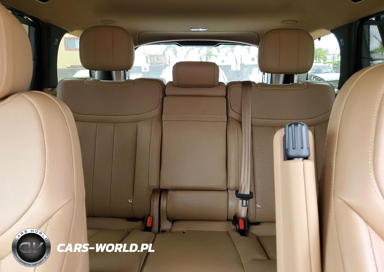 2025 Land Rover Range Rover Se VIN:SALKPBE93SA314903 - 10