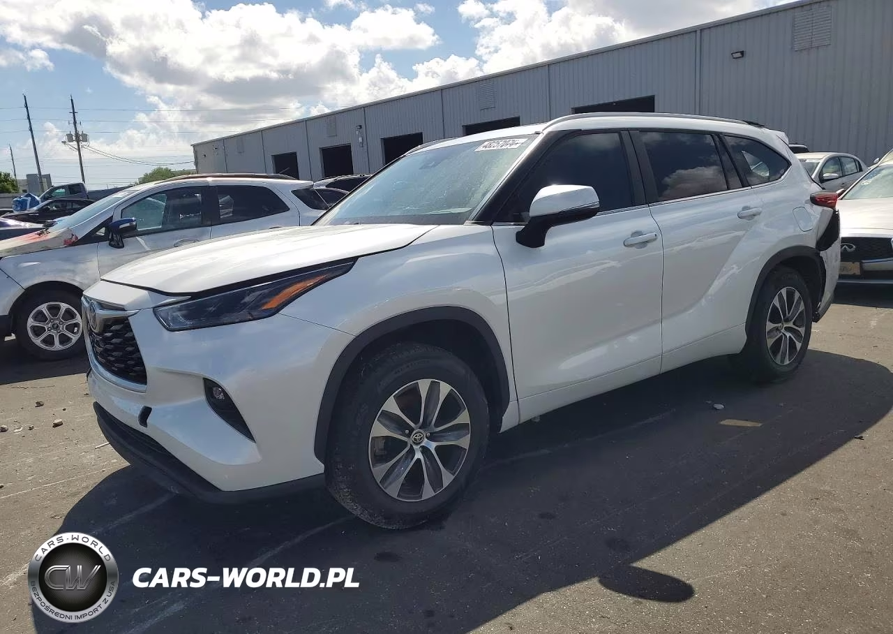 2023 Toyota Highlander Hybrid Xle