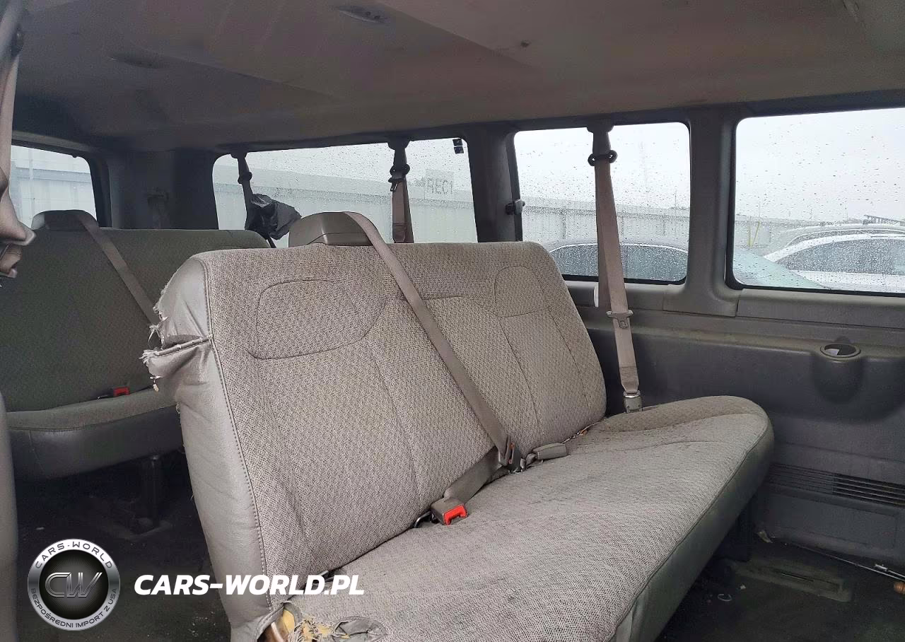 2018 Chevrolet Express G3500 Lt VIN:1GAZGPFG3J1310051 - 11