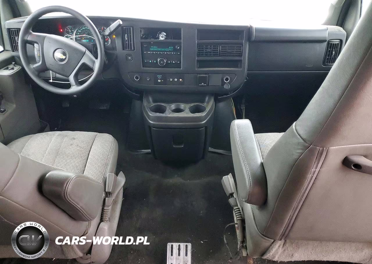 2018 Chevrolet Express G3500 Lt VIN:1GAZGPFG3J1310051 - 8