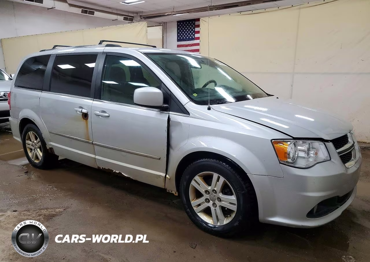 2011 Dodge Grand Caravan Crew VIN:2D4RN5DG7BR648718 - 4