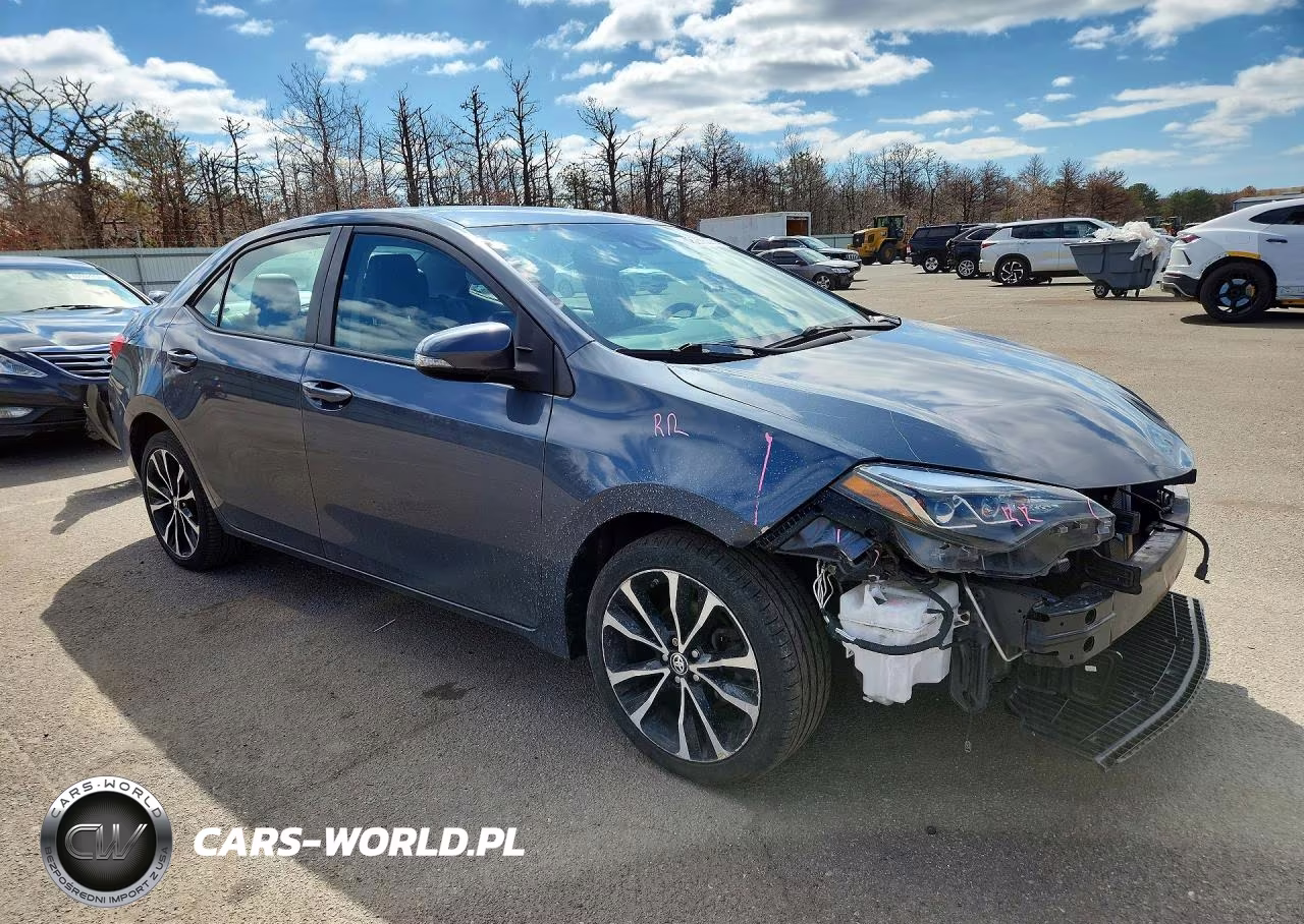 2019 Toyota Corolla Se VIN:2T1BURHE5KC158263 - 4