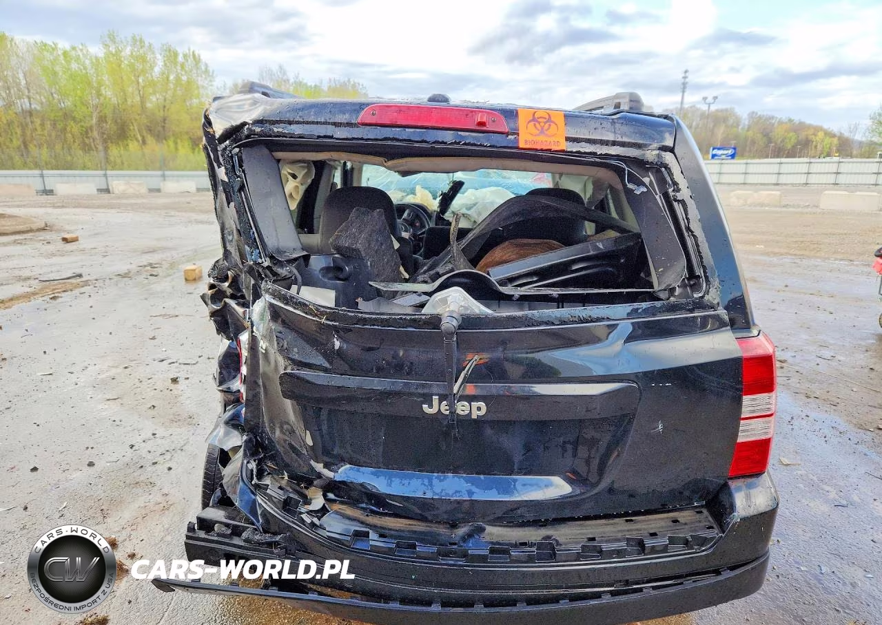 2016 Jeep Patriot Sport VIN:1C4NJPBA2GD575950 - 6