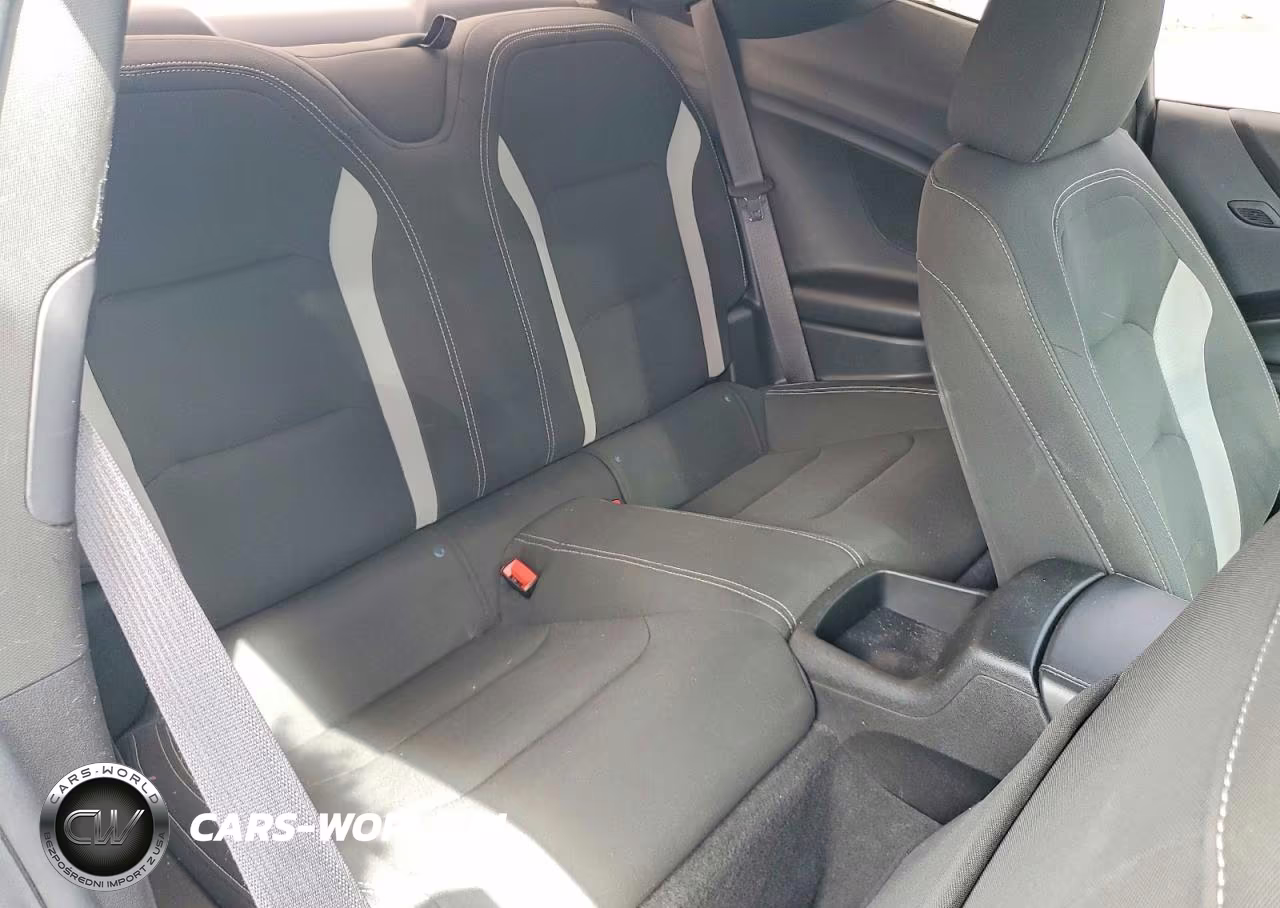 2021 Chevrolet Camaro Ls VIN:1G1FB1RX6M0127733 - 10