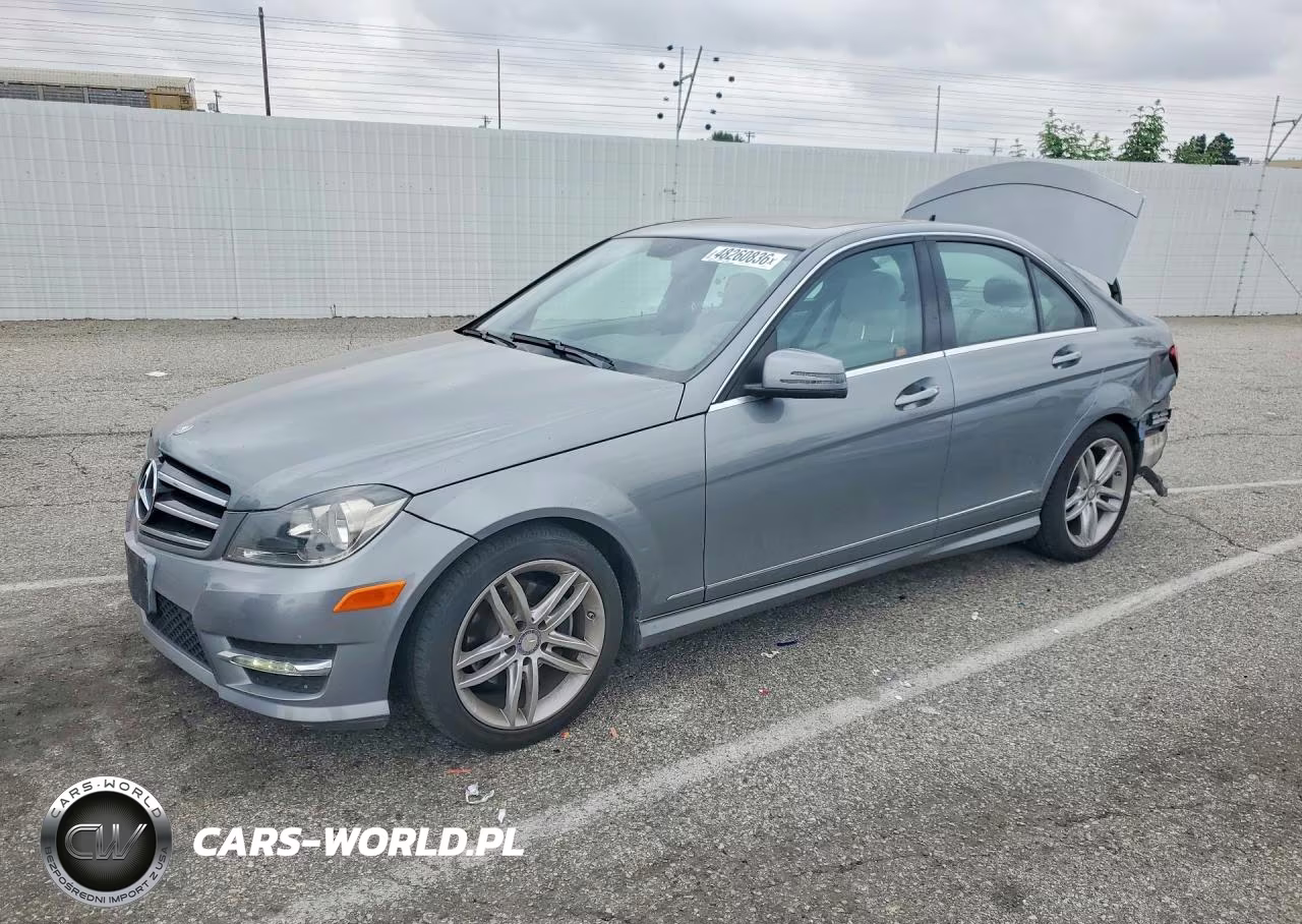 2014 Mercedes-Benz C 250