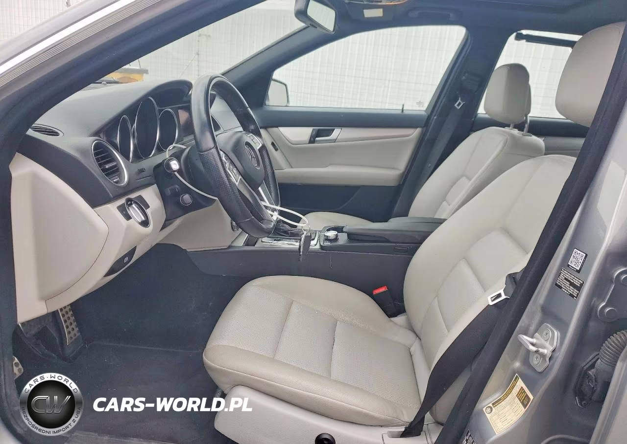 2014 Mercedes-Benz C 250 VIN:WDDGF4HB2ER306555 - 7