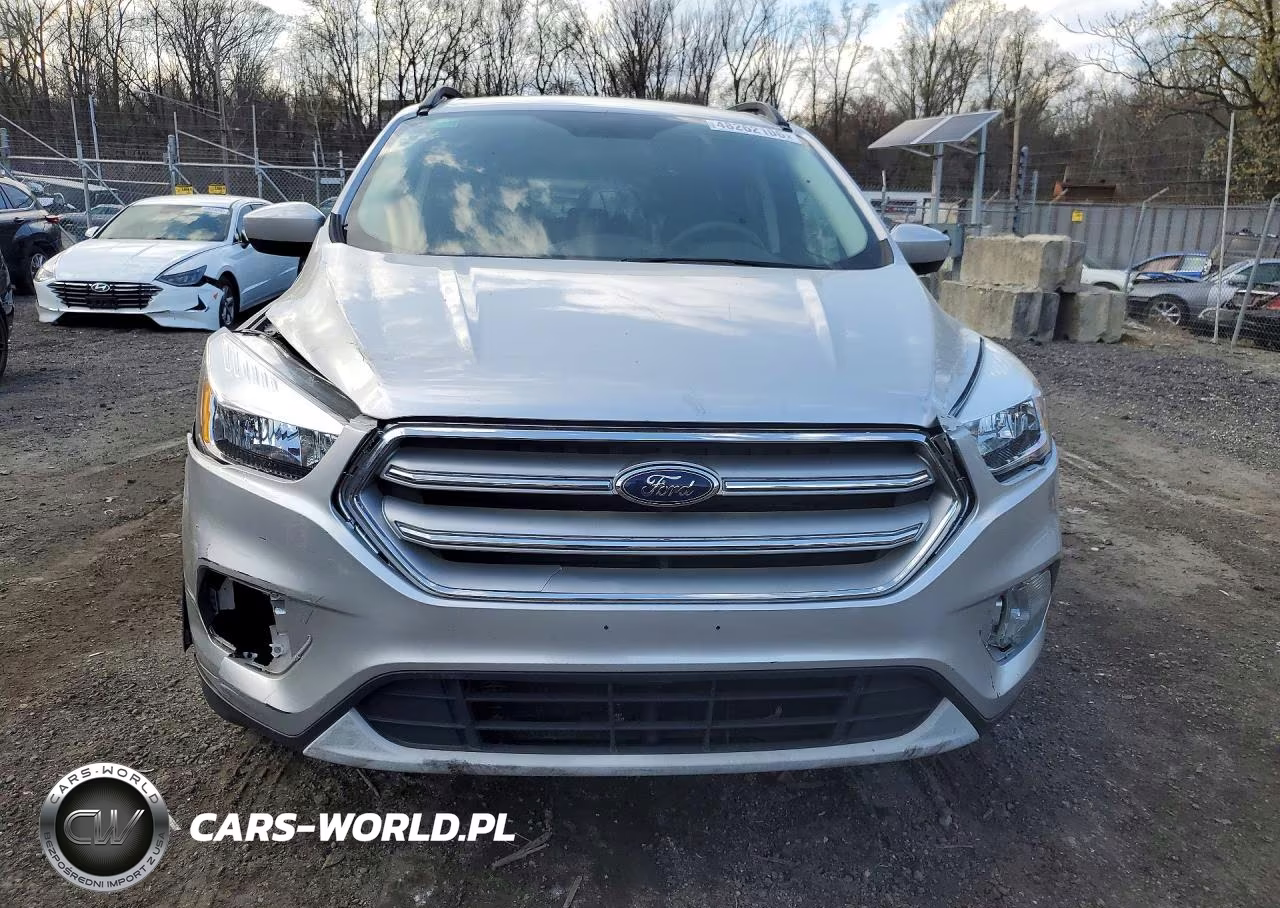 2018 Ford Escape Se VIN:1FMCU0GD4JUC37073 - 5