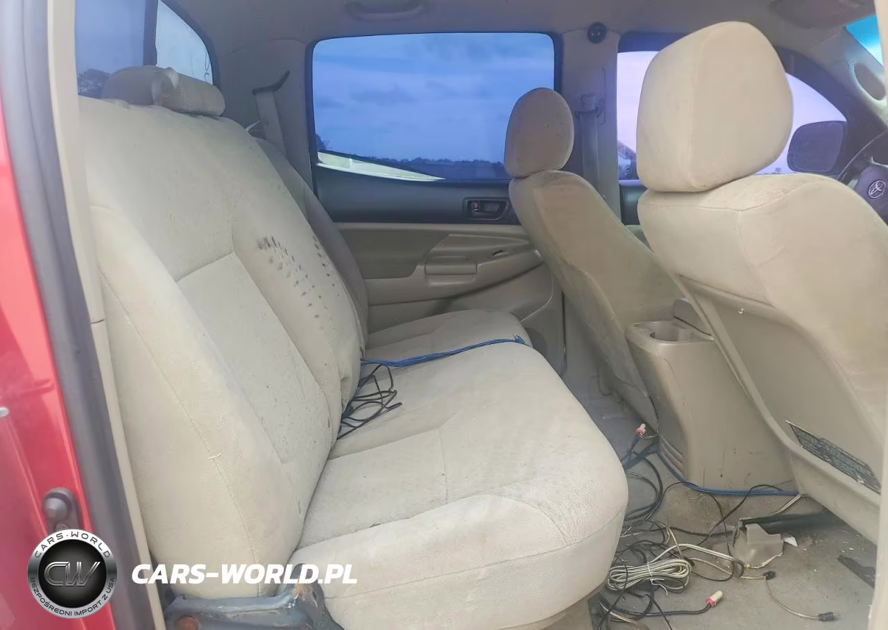 2007 Toyota Tacoma Prerunner V6 VIN:3TMJU62N67M034164 - 10