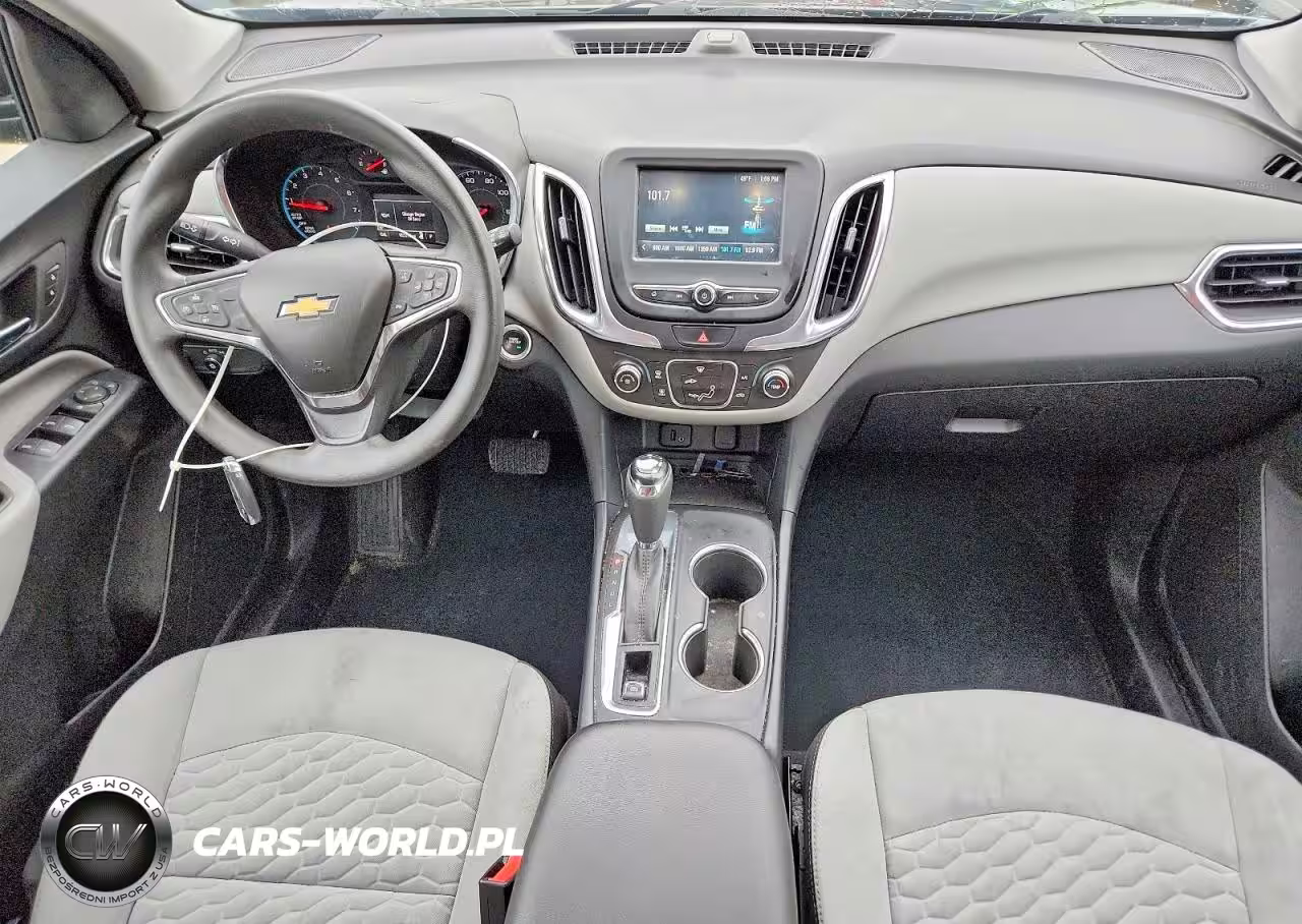 2018 Chevrolet Equinox Ls VIN:2GNAXHEV9J6105624 - 8