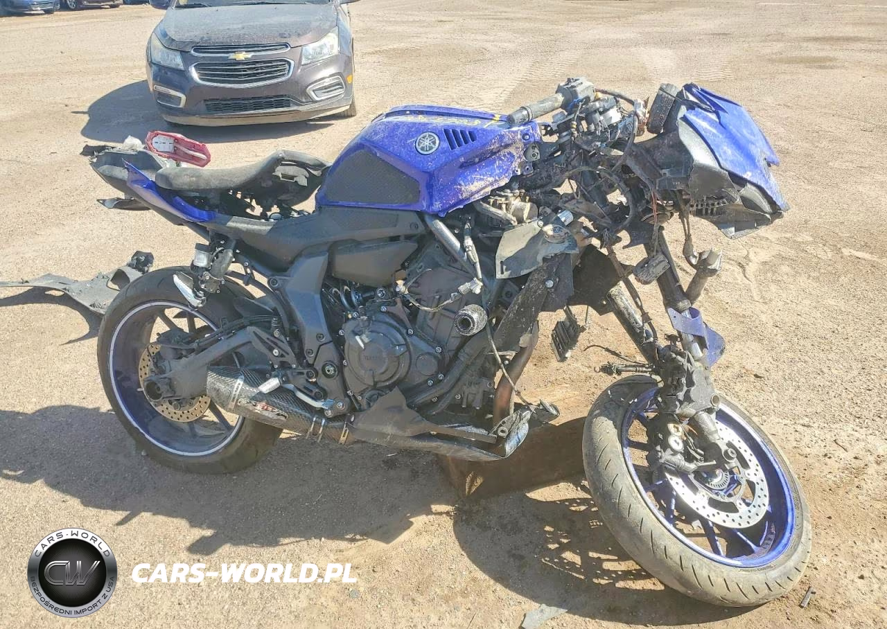 2024 Yamaha Yzfr7
