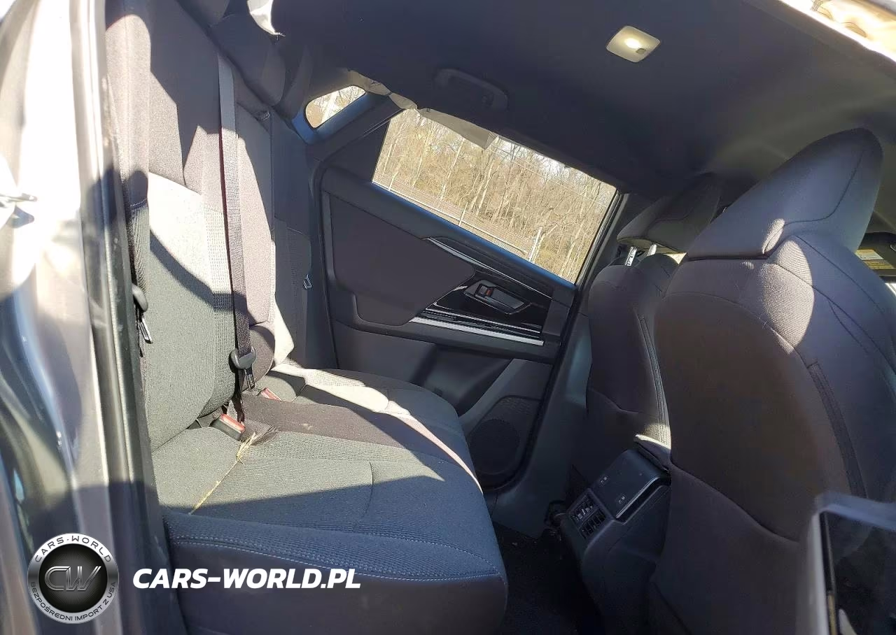 2023 Subaru Solterra Premium VIN:JTMABABA8PA016395 - 10