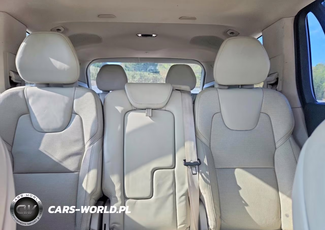 2016 Volvo Xc90 T6 VIN:YV4A22PL1G1034542 - 10