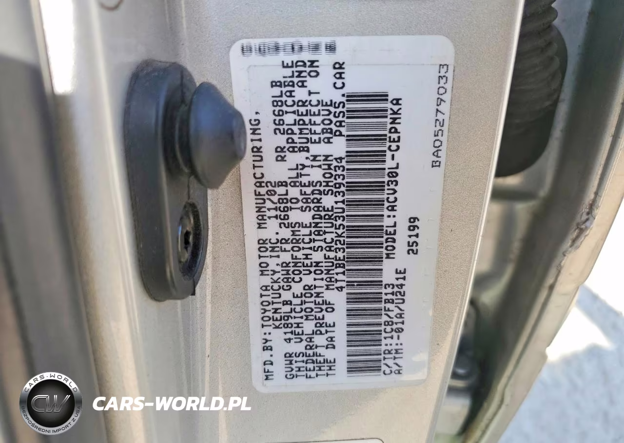 2003 Toyota Camry Le VIN:4T1BE32K53U139334 - 12