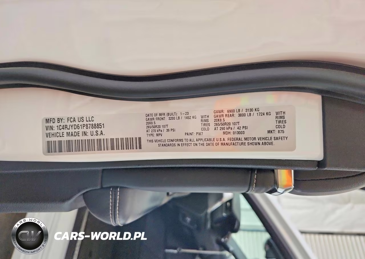2023 Jeep Grand Cherokee Overland 4Xe VIN:1C4RJYD61P8788851 - 13