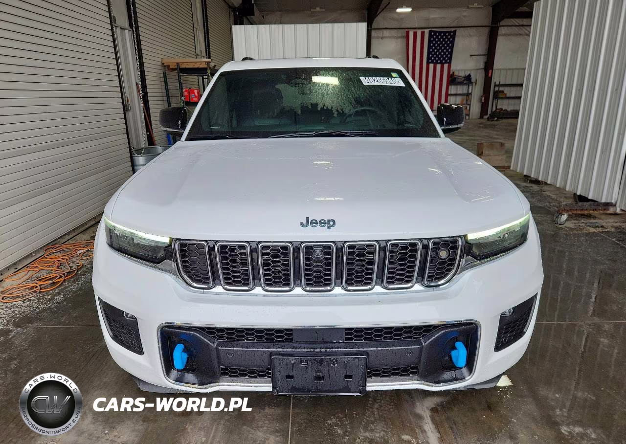 2023 Jeep Grand Cherokee Overland 4Xe VIN:1C4RJYD61P8788851 - 5