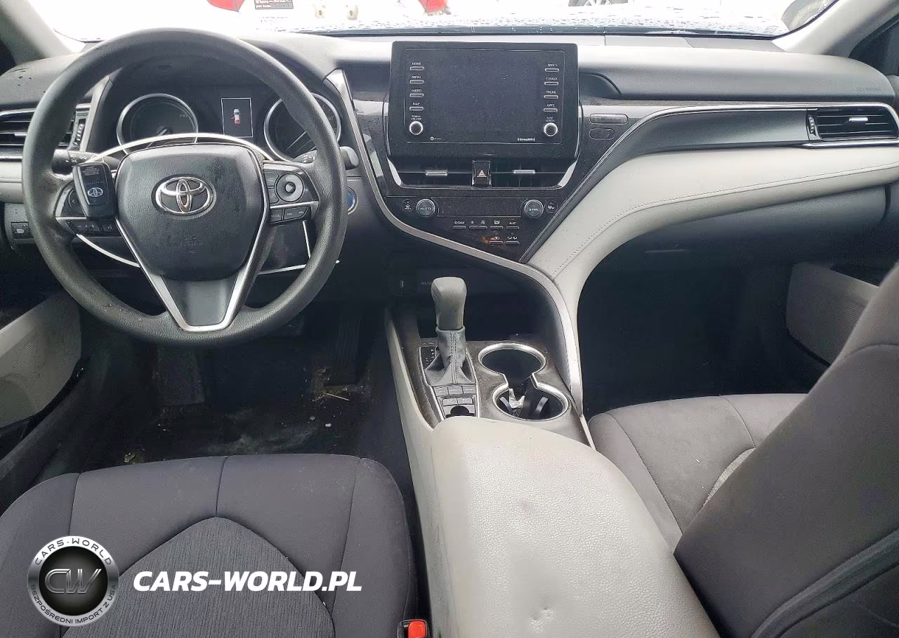 2021 Toyota Camry Hybrid Le VIN:4T1C31AK5MU559709 - 8