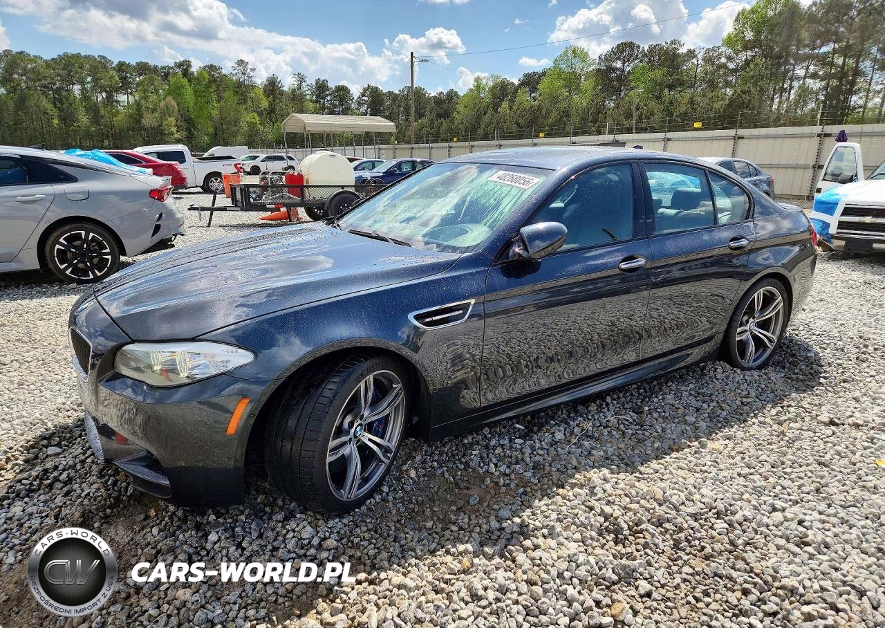 2013 BMW M5