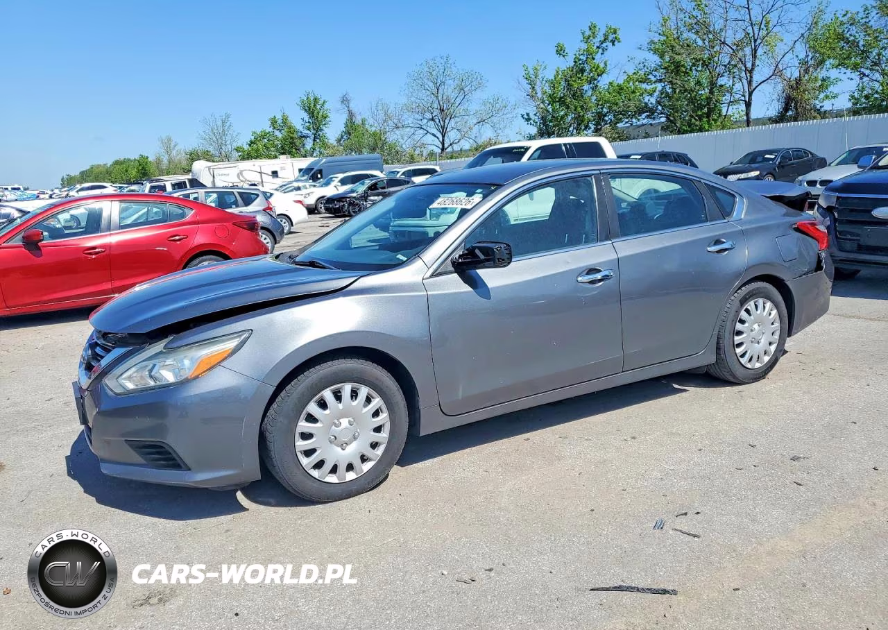 2017 Nissan Altima 2.5 S – zdjęcie 1 z 12