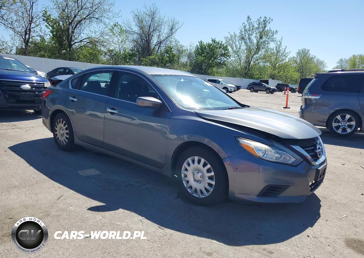 2017 Nissan Altima 2.5 S VIN:1N4AL3AP1HN357507 - 4