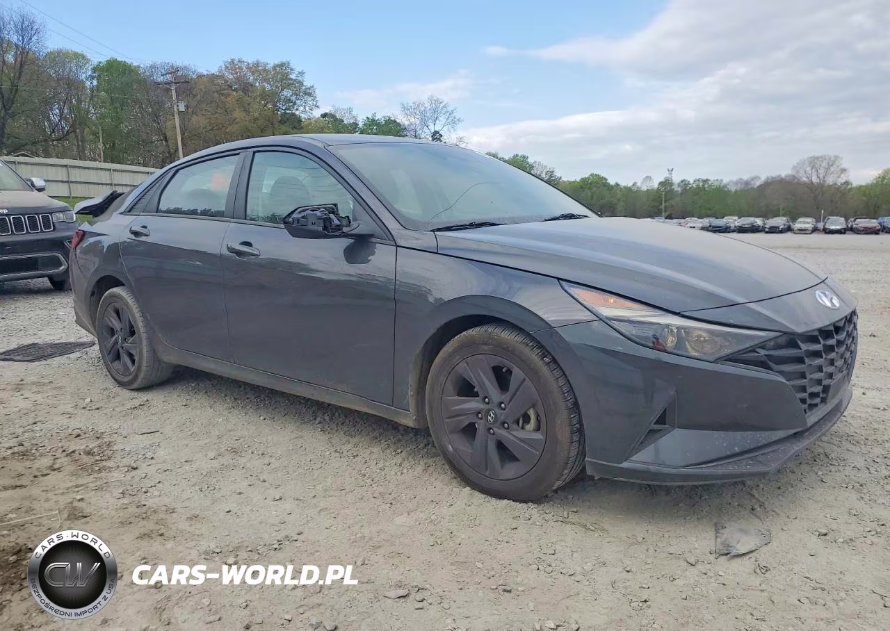 2024 Hyundai Elantra Sel VIN:5NPLS4AG2NH066747 - 4