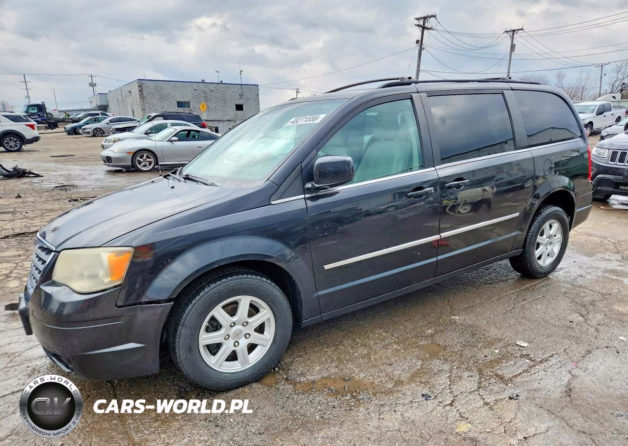 2010 Chrysler Town & Country Touring