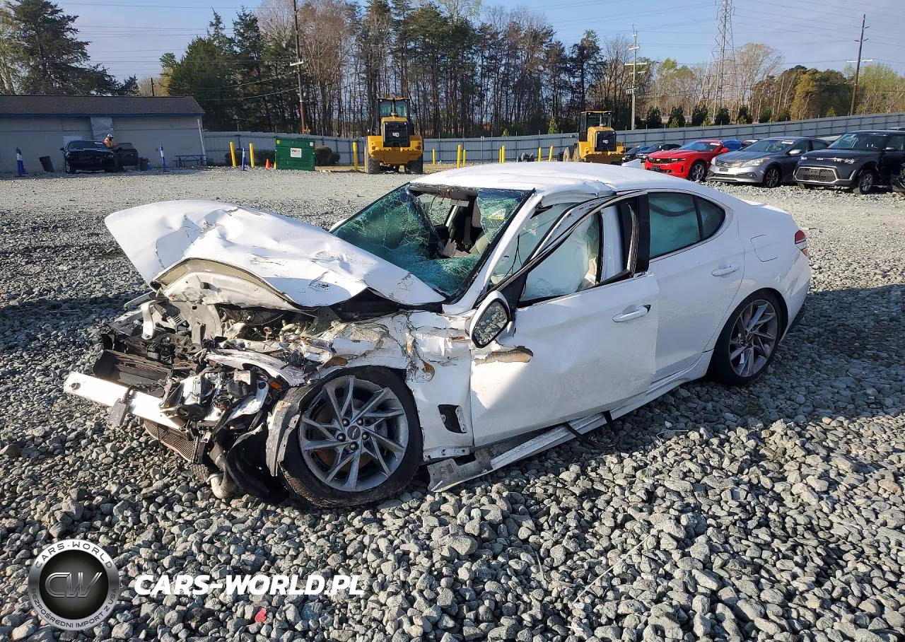 2022 Genesis G70 2.0T