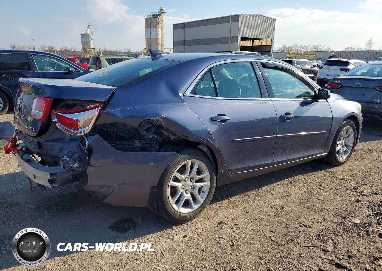 2015 Chevrolet Malibu 1Lt VIN:1G11C5SL1FF235750 - 3