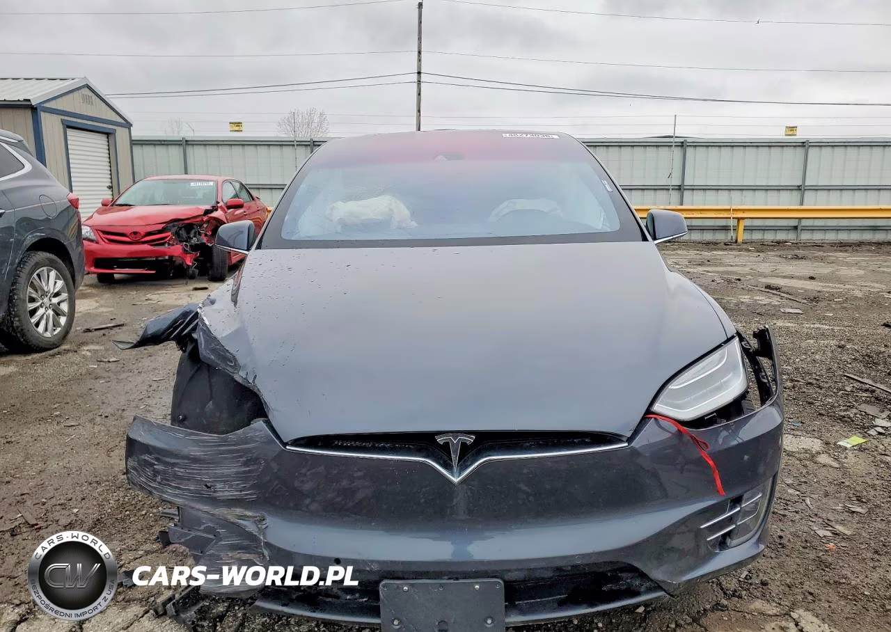 2016 Tesla Model X VIN:5YJXCAE21GF004415 - 5