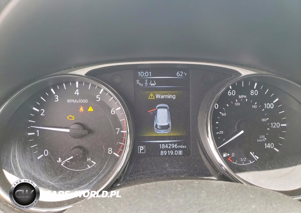2015 Nissan Rogue S VIN:5N1AT2MV2FC841463 - 9