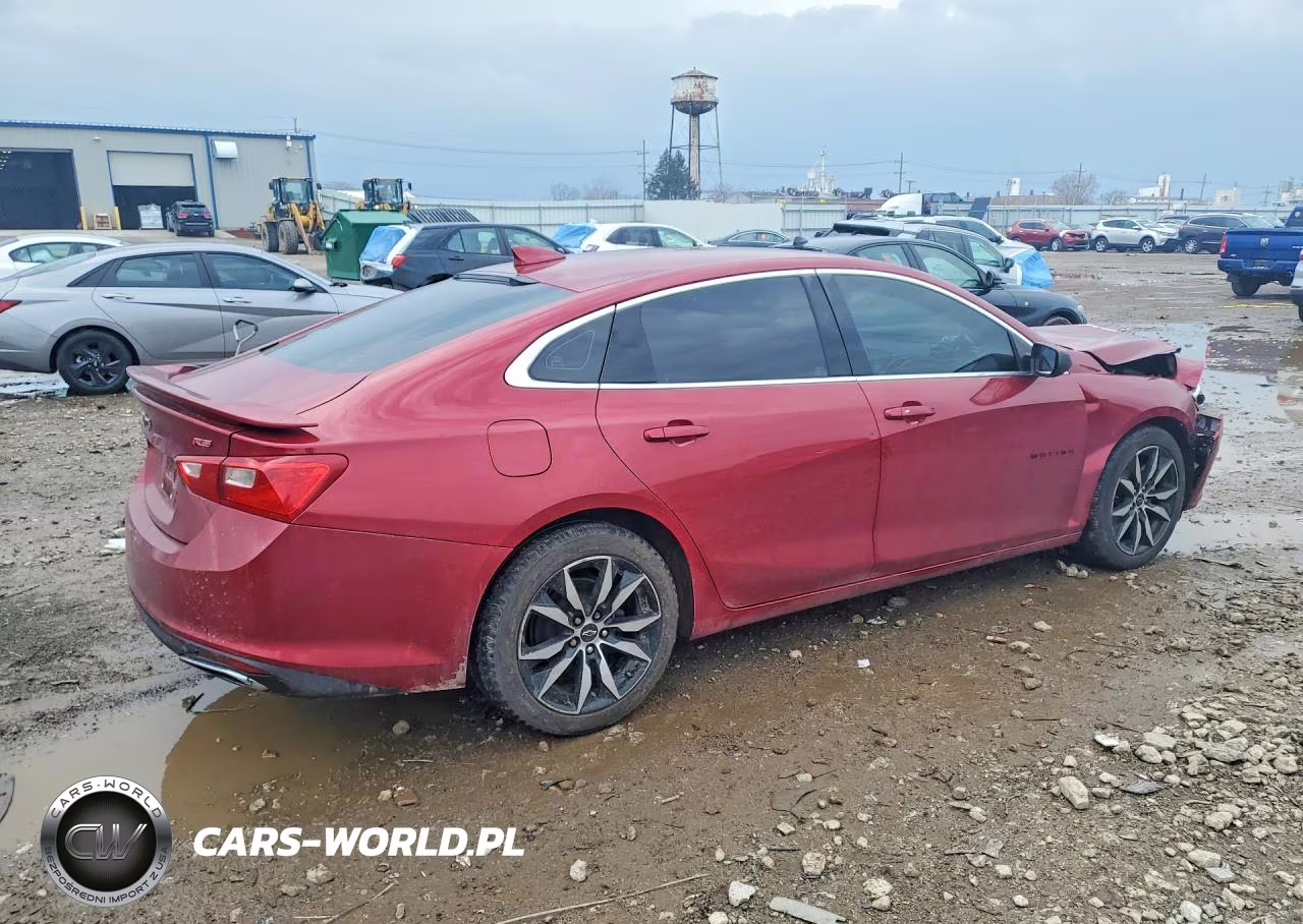 2020 Chevrolet Malibu Rs VIN:1G1ZG5ST1LF103896 - 3