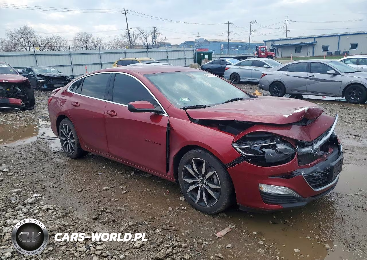 2020 Chevrolet Malibu Rs VIN:1G1ZG5ST1LF103896 - 4