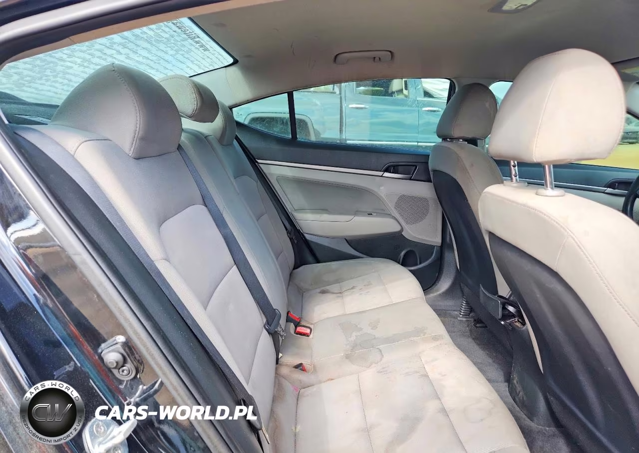 2018 Hyundai Elantra Sel VIN:5NPD84LF0JH321316 - 10