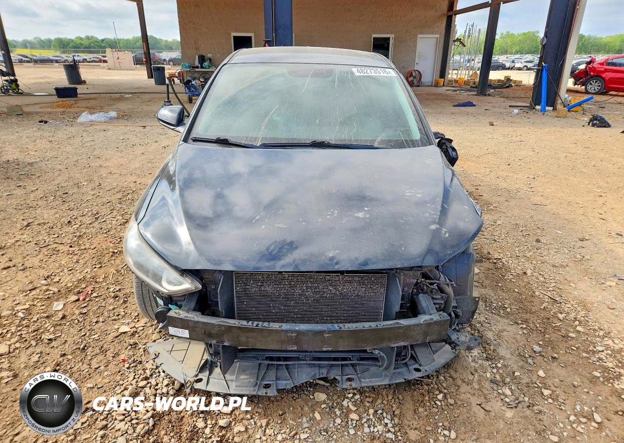 2018 Hyundai Elantra Sel VIN:5NPD84LF0JH321316 - 5