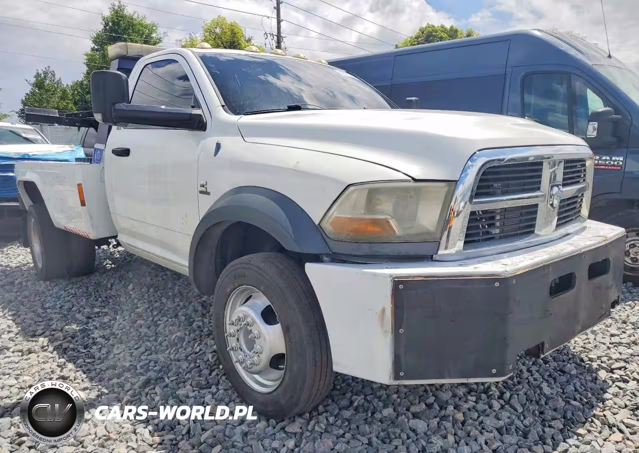 2012 Dodge Ram 5500 St