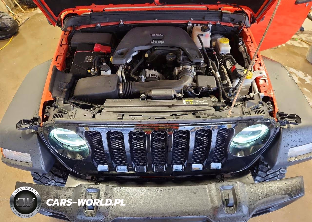 2020 Jeep Wrangler Unlimited Sport VIN:1C4HJXDG2LW209998 - 12