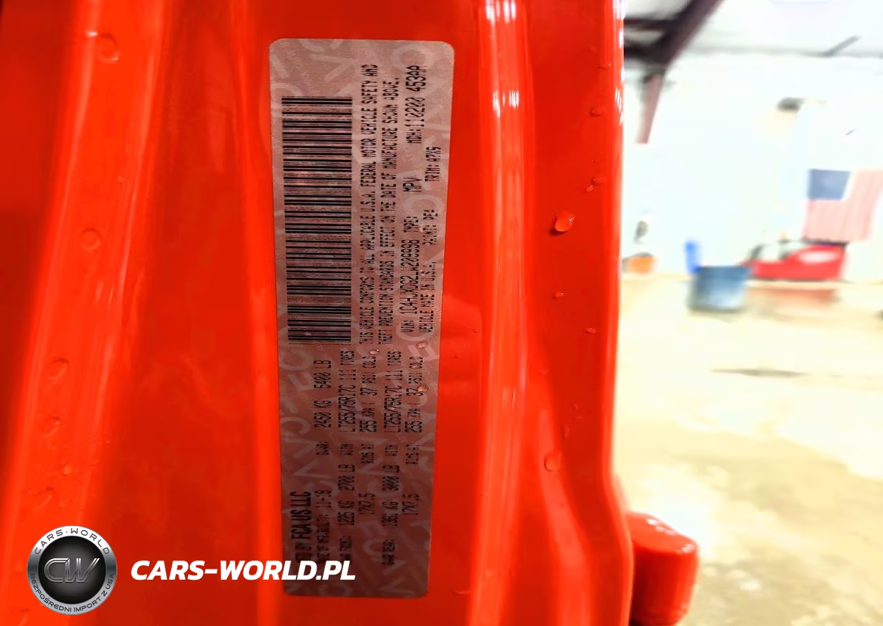 2020 Jeep Wrangler Unlimited Sport VIN:1C4HJXDG2LW209998 - 14