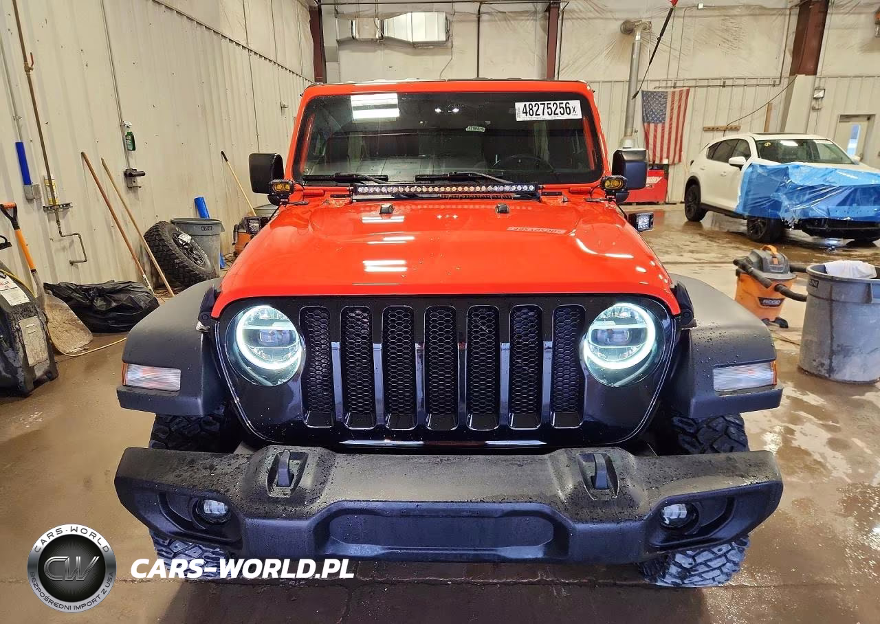 2020 Jeep Wrangler Unlimited Sport VIN:1C4HJXDG2LW209998 - 5