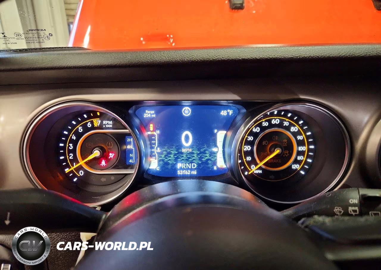 2020 Jeep Wrangler Unlimited Sport VIN:1C4HJXDG2LW209998 - 9