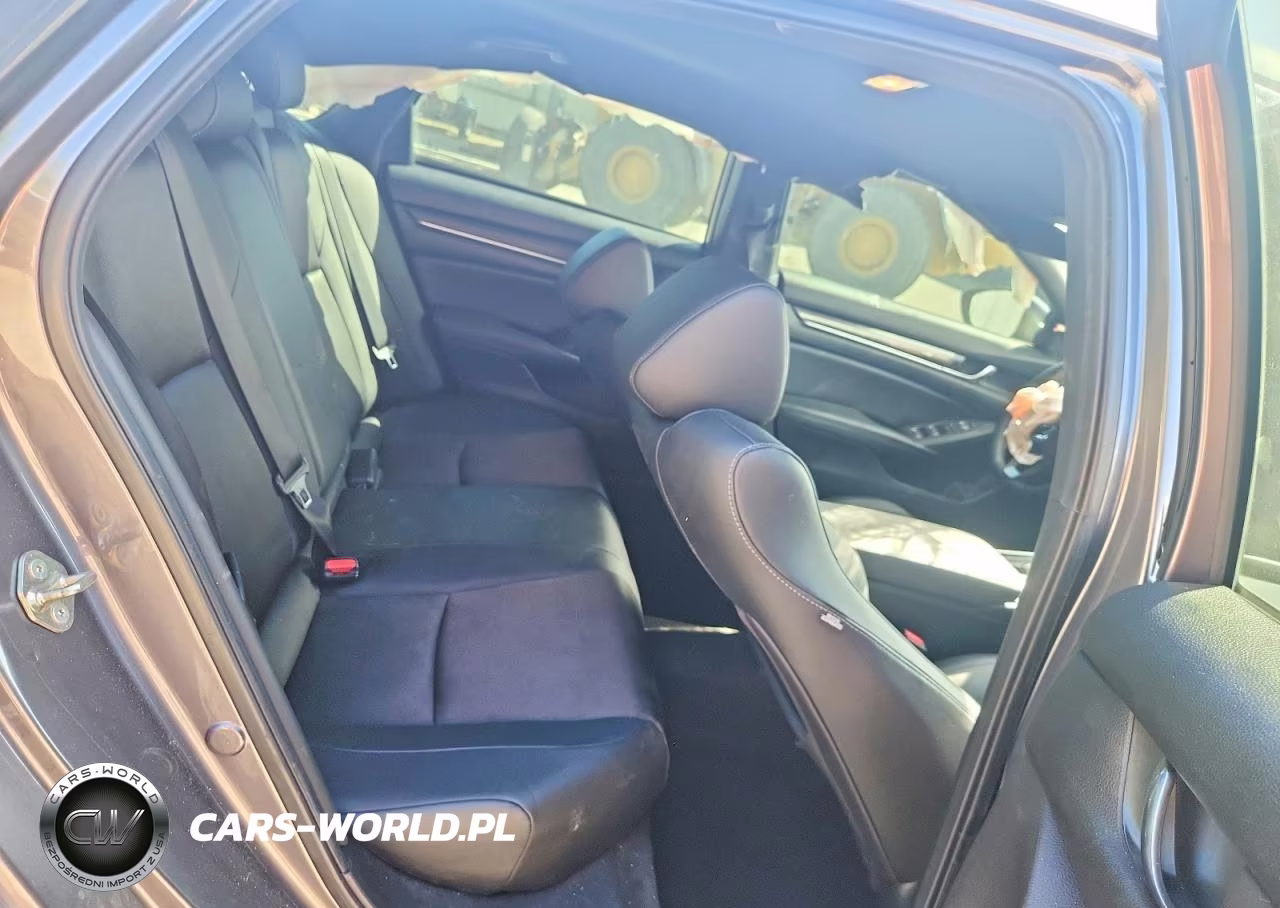 2019 Honda Accord Sport VIN:1HGCV1F38KA113358 - 10