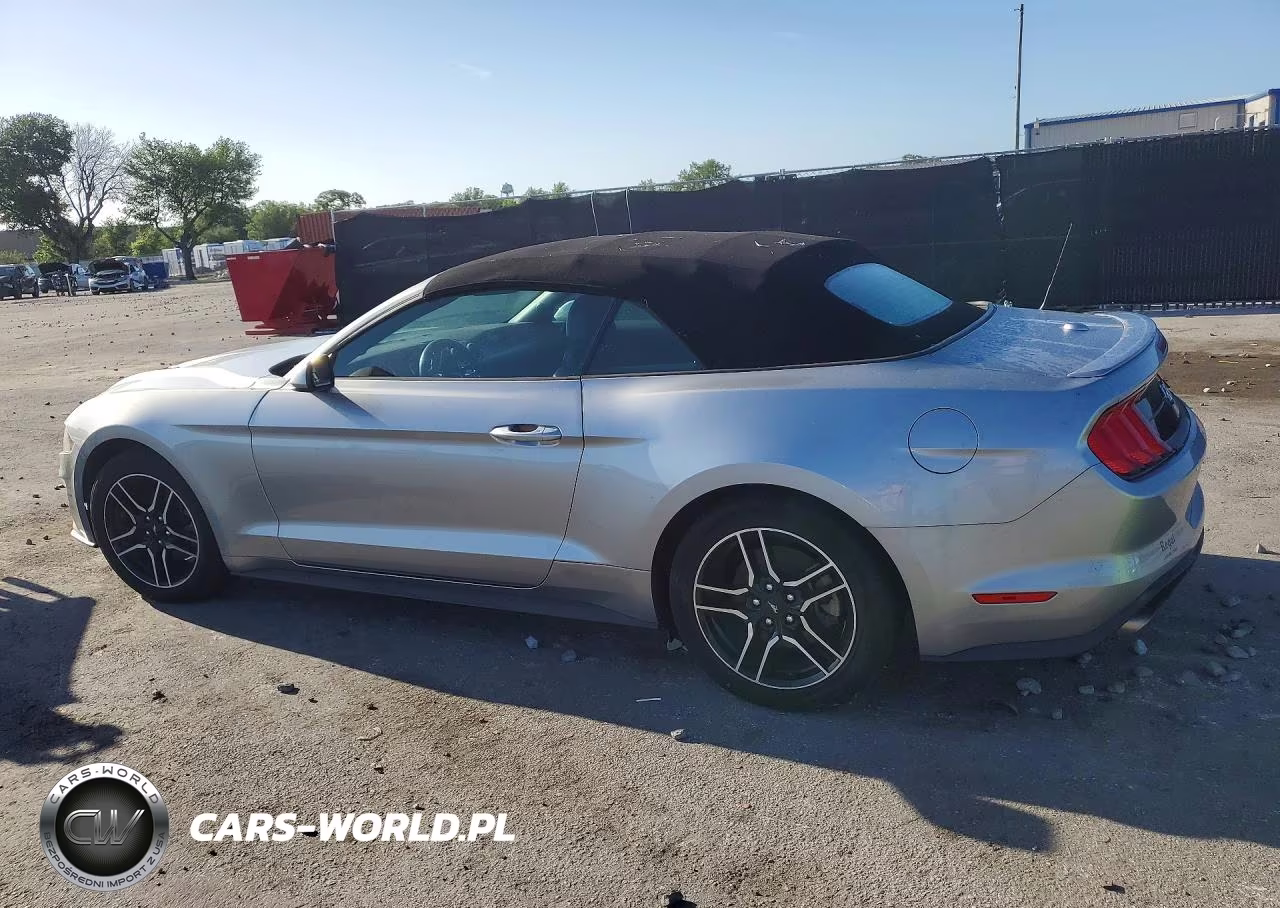 2021 Ford Mustang VIN:1FATP8UH8M5104421 - 2