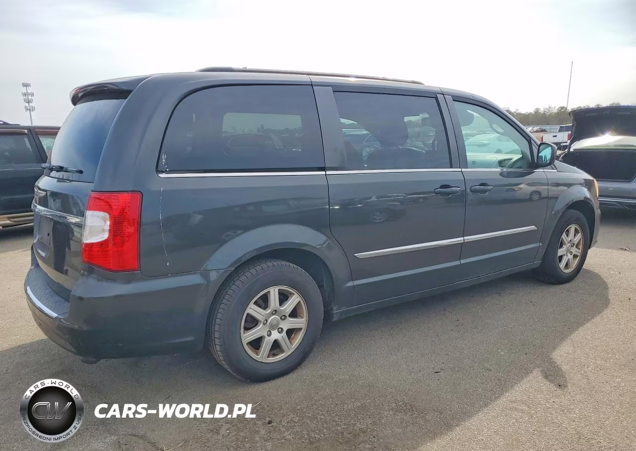 2012 Chrysler Town & Country Touring VIN:2C4RC1BG3CR120075 - 3