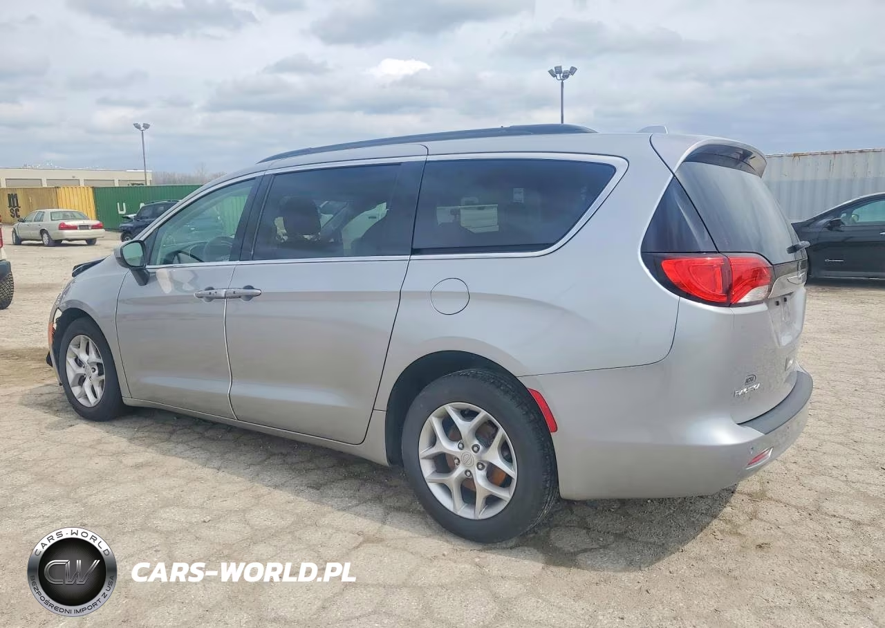 2018 Chrysler Pacifica VIN:2C4RC1DG9JR309470 - 2