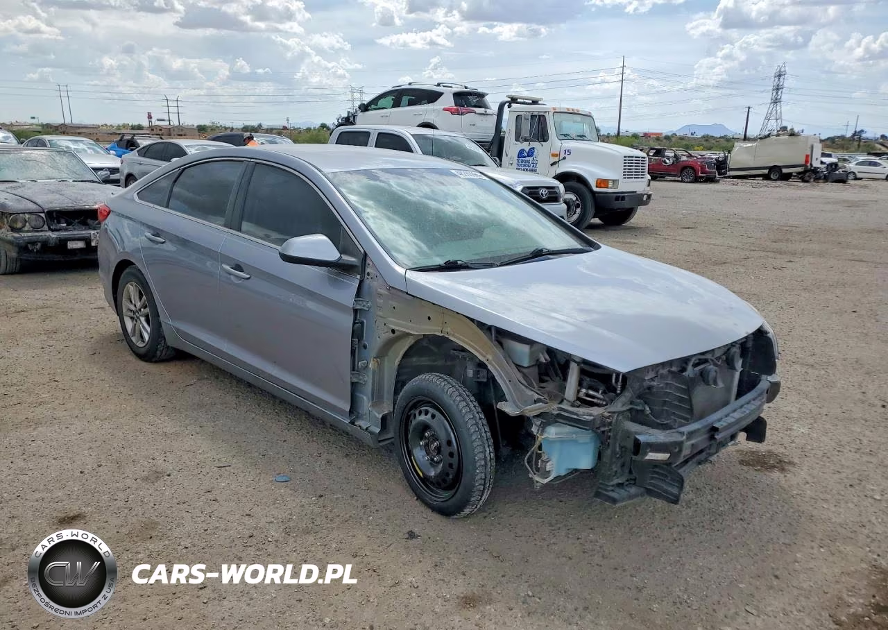 2017 Hyundai Sonata Se VIN:5NPE24AF5HH538637 - 4