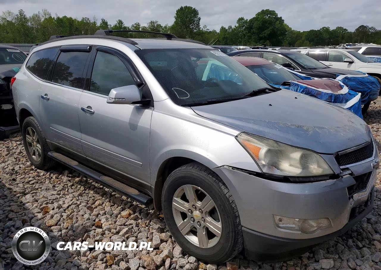 2011 Chevrolet Traverse Lt VIN:1GNKRGED3BJ179089 - 4