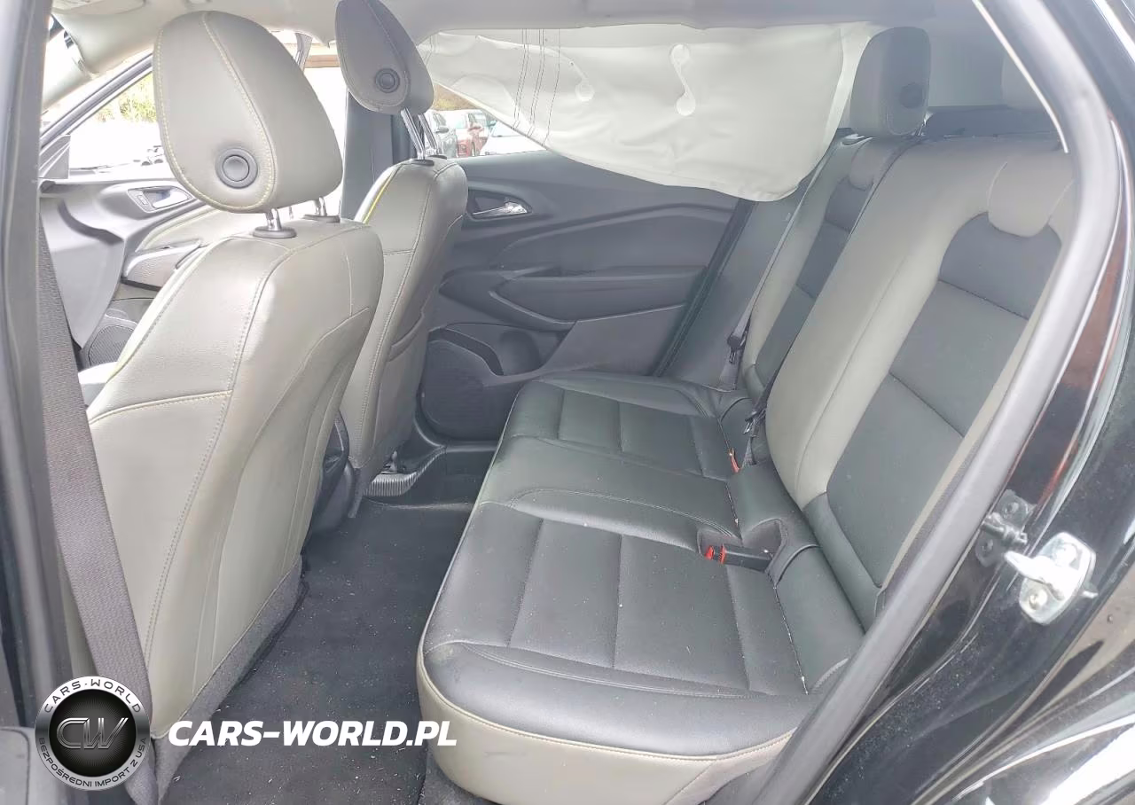 2025 Chevrolet Trax Activ VIN:KL77LKEP4SC163515 - 10