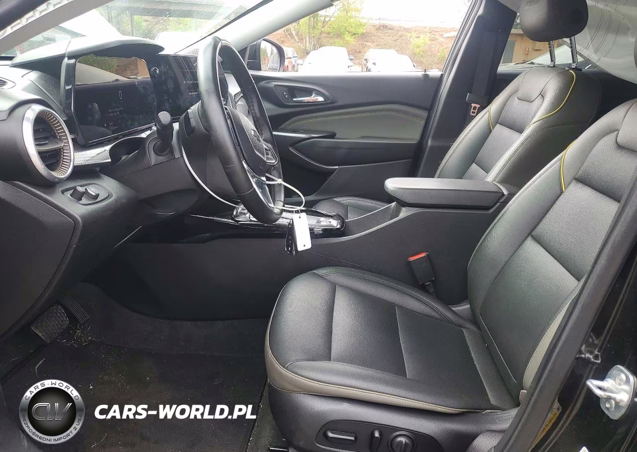 2025 Chevrolet Trax Activ VIN:KL77LKEP4SC163515 - 7