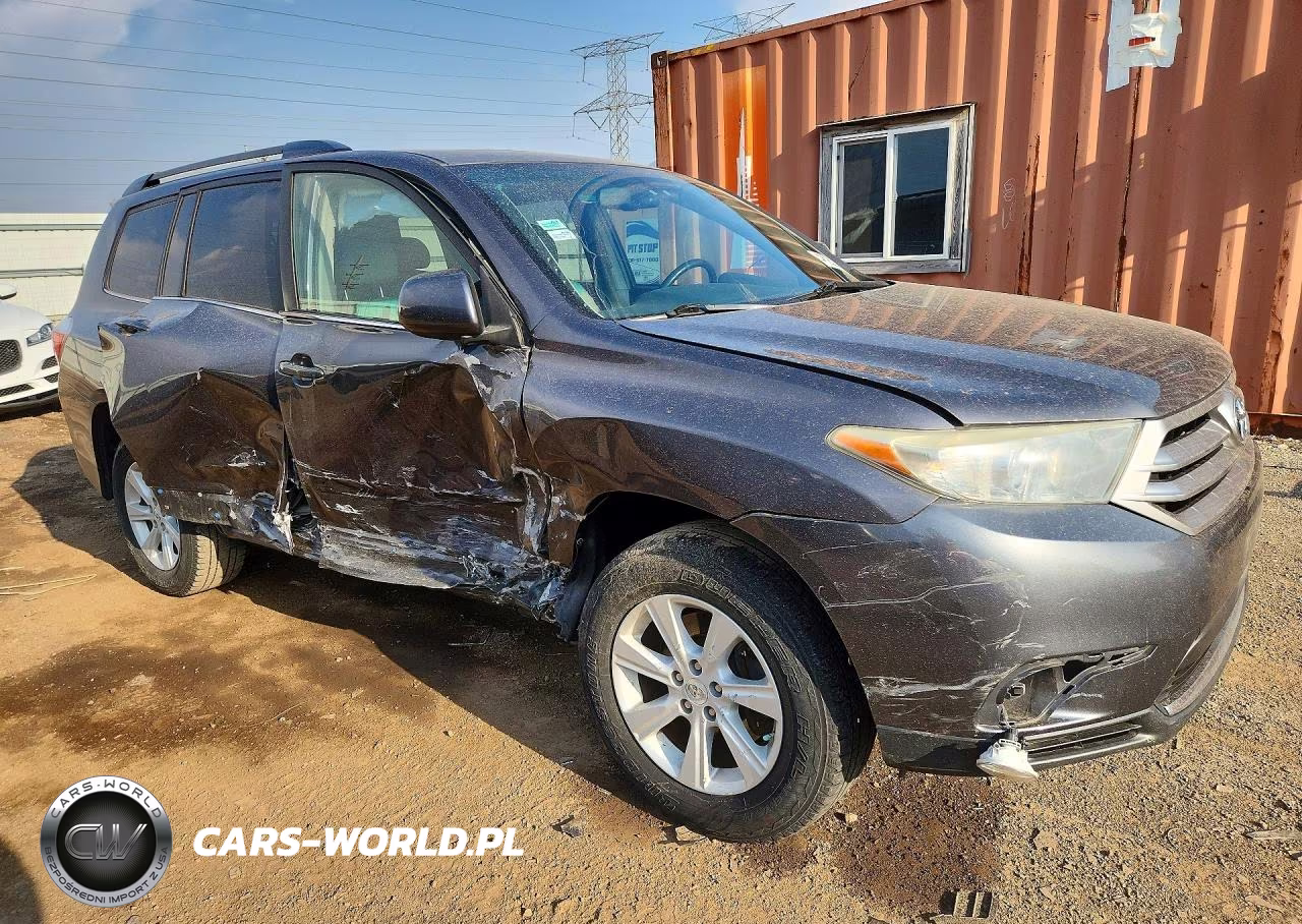 2013 Toyota Highlander Se VIN:5TDBK3EH3DS197557 - 4